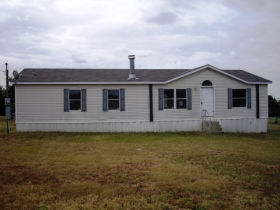 104 Sandy Court, Whitney, TX 76692 