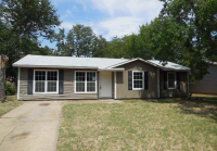 124 Dallas Drive, Euless, TX 76039 