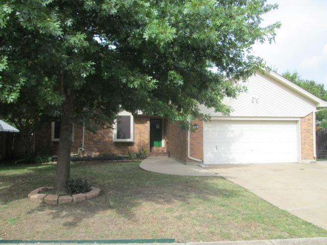 6449 Little Ranch R, N Richland Hills, TX 76182 