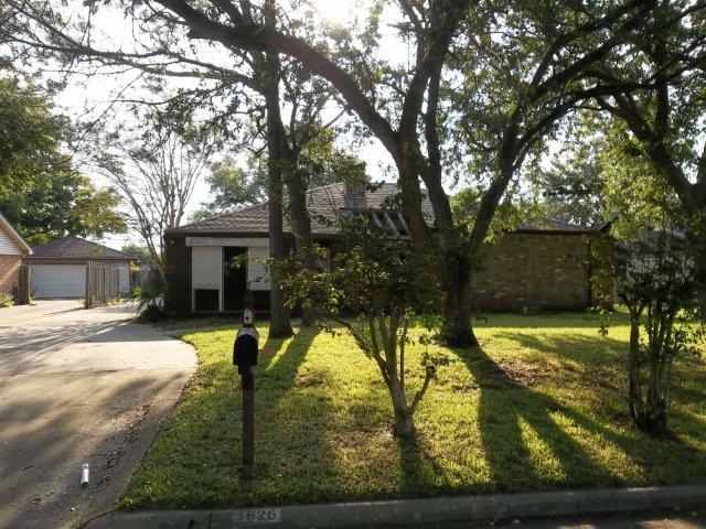 1626 Crestwood Ct, Texas City, TX 77590 