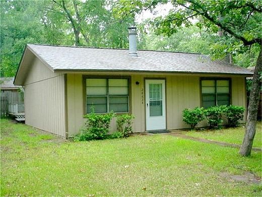 Rantoul Court, Huntsville, TX 77320 
