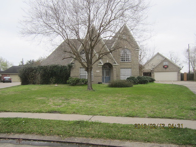 W Colony Square, Angleton, TX 77515 