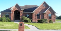 Texian, Angleton, TX 77515 