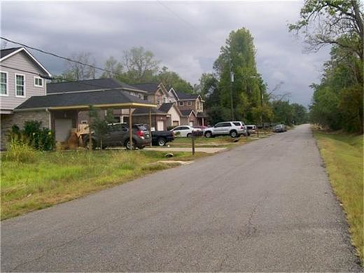 Dyer, Houston, TX 77088 