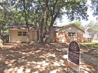 815 Tanglewood Dr E, Irving, TX 75061 