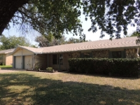 808 Mccurry Avenue, Bedford, TX 76022 