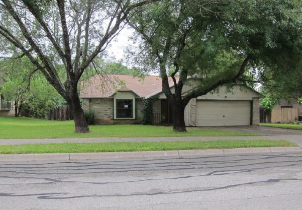 1608 Pigeon Forge Rd, Pflugerville, TX 78660 
