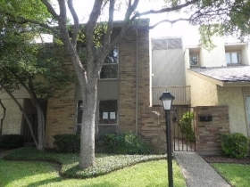 9812 Bent Branch Ln, Dallas, TX 75243 