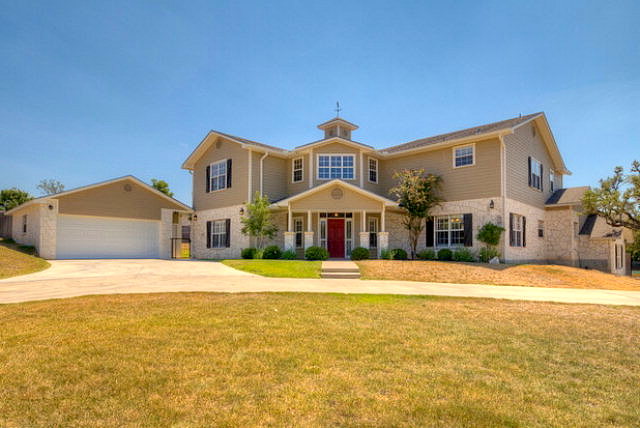 Highridge Dr, Kerrville, TX 78028 