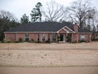 Honeysuckle Ln, Longview, TX 75605 