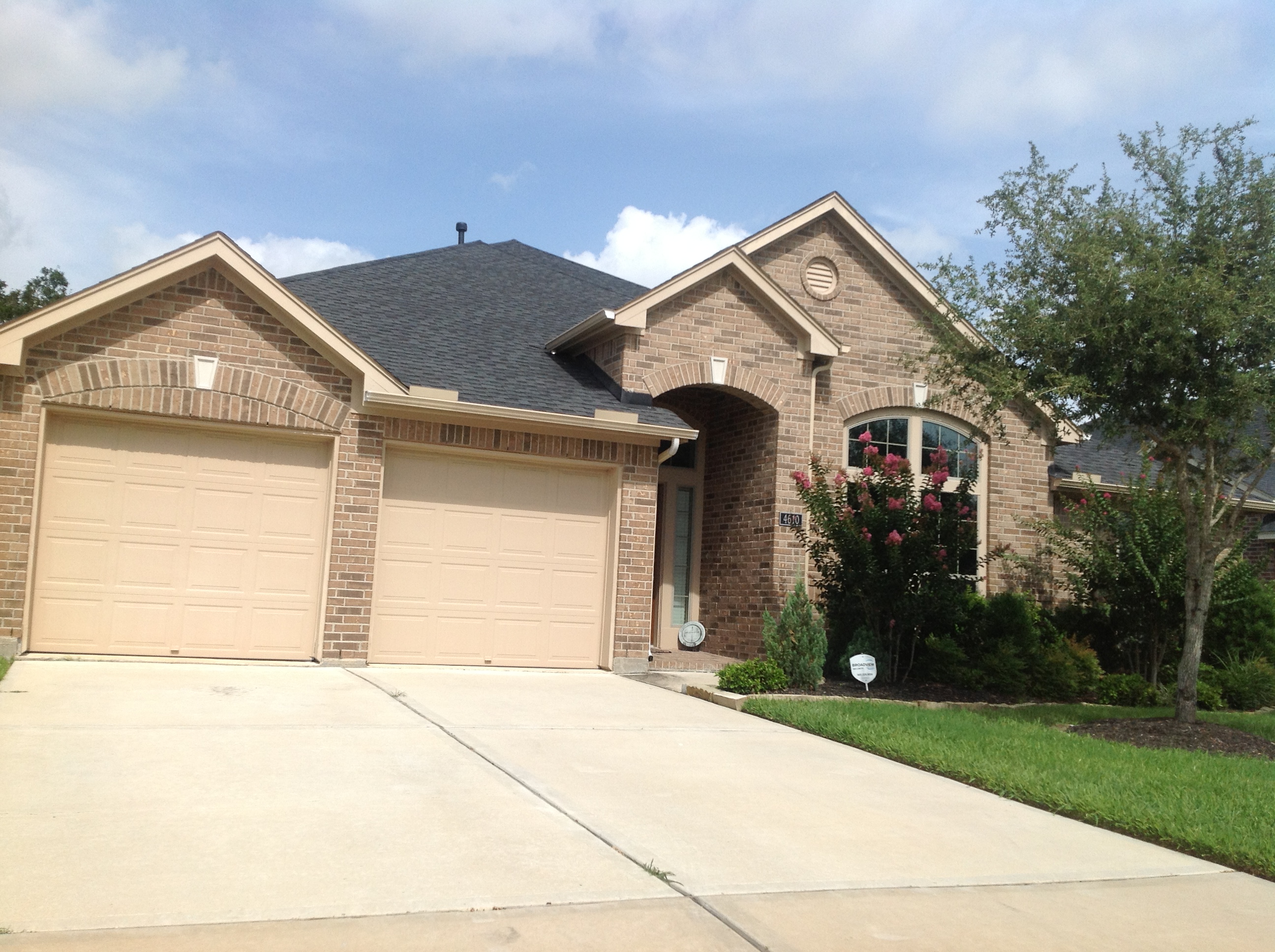 4610 S CREEKMONT DRIVE, Fresno, TX 77545 