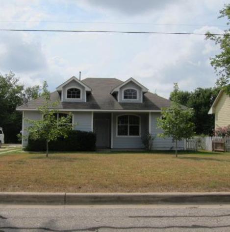 1506 E 19th St, Georgetown, TX 78626 