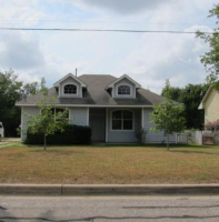 1506 E 19th St, Georgetown, TX 78626 