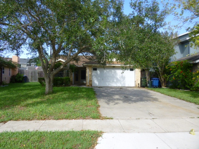 2550 Cresterrace Dr, Corpus Christi, TX 78415 
