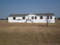 9121 N Monterrey Dr, Alvarado, TX 76009 