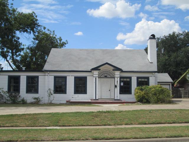 1304 N 3rd St, Temple, TX 76501 