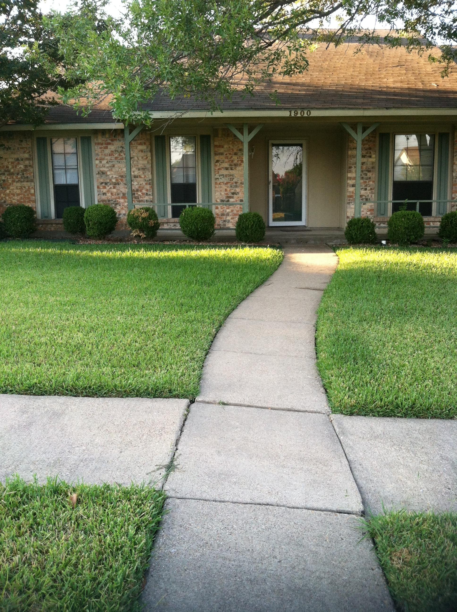 1900 Panola Drive, Mesquite, TX 75150 