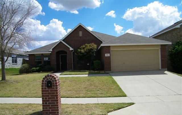 601 Bent Oak Dr, Fort Worth, TX 76131 