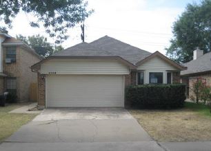 1304 Daffodil Lane, Lewisville, TX 75077 