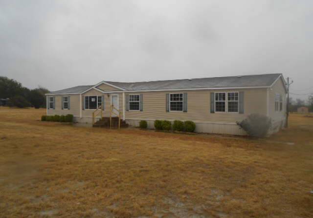 140 Bridge Ln, Whitney, TX 76692 