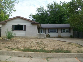 3205 Strait Street, Irving, TX 75062 