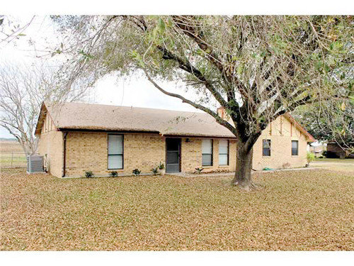 267 Country LN, Maxwell, TX 78656 