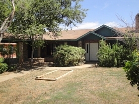Elm, Laredo, TX 78043 