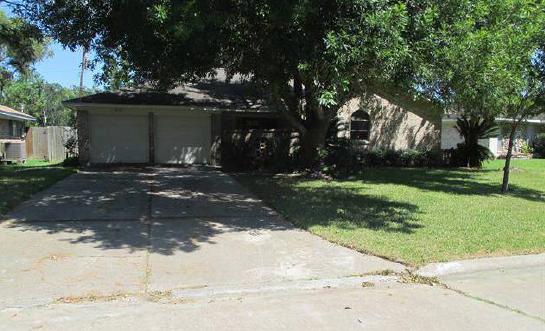 2122 Savanna Ct N, League City, TX 77573 