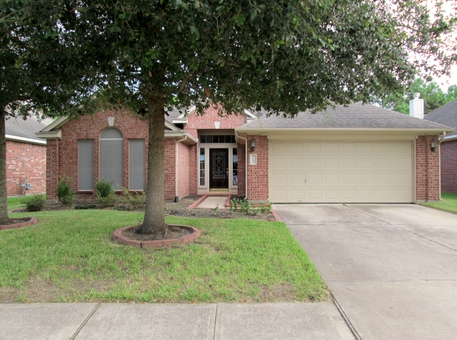 1702 Buckingham Dr, Pasadena, TX 77504 