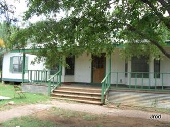 634 N Edwards, Charlotte, TX 78011 