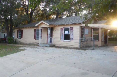 405 N St Augustine Dr, Dallas, TX 75217 