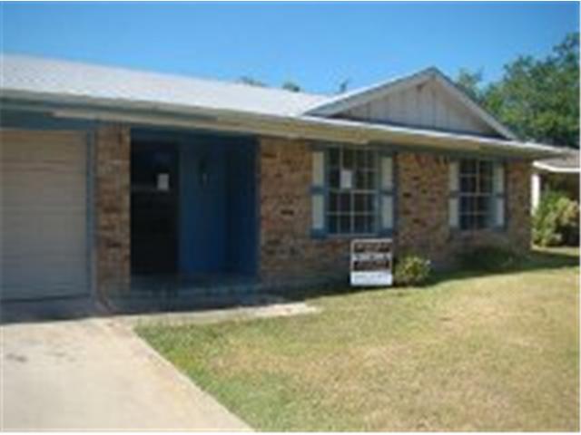 411 Southlake Dr, Forney, TX 75126 