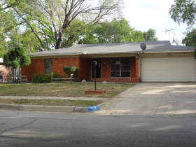 6716 Jewell St, Fort Worth, TX 76112 