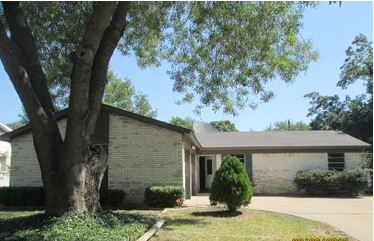 2419 S Fielder Rd, Arlington, TX 76015 