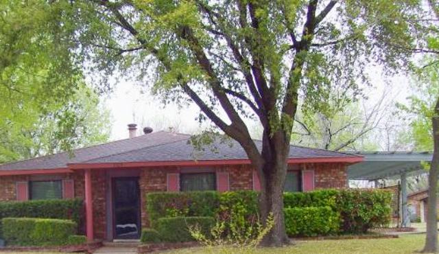 1329 Paris Dr, Garland, TX 75040 