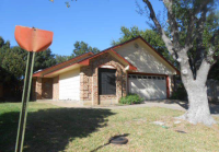 1148 Meadows Dr, Grand Prairie, TX 75052 