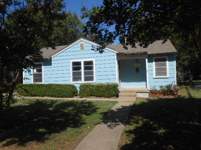 1802 Walnut St, Grand Prairie, TX 75050 