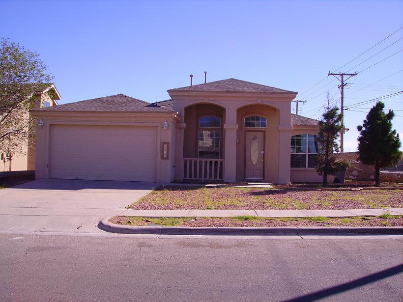 12400 Tierra Nogal Dr, El Paso, TX 79938 