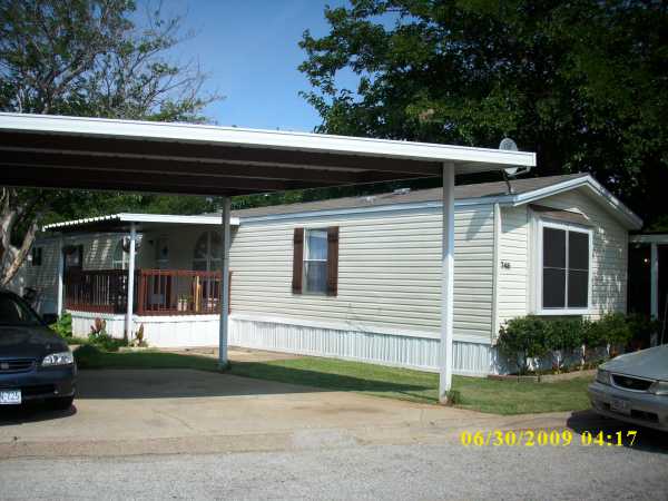 748 Prince Of Wales, Arlington, TX 76017 