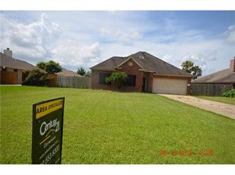 18 Prairie Knoll Dr., Santa Fe, TX 77510 