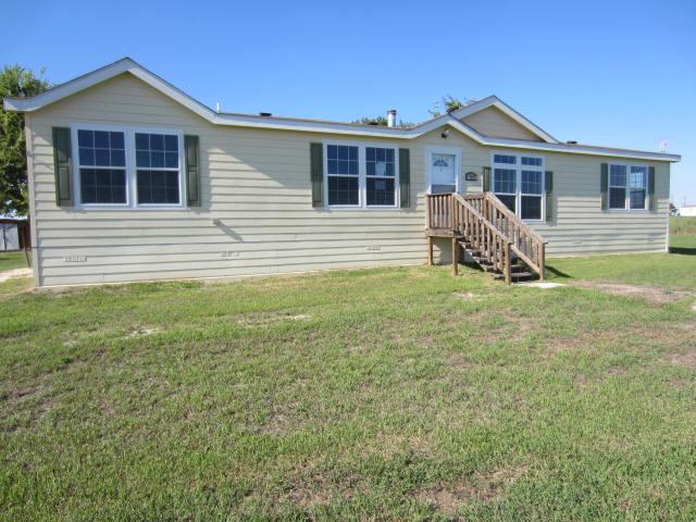 162 Sunfire Trl, Seguin, TX 78155 