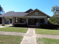 2403 Magnolia St, Texarkana, TX 75503 