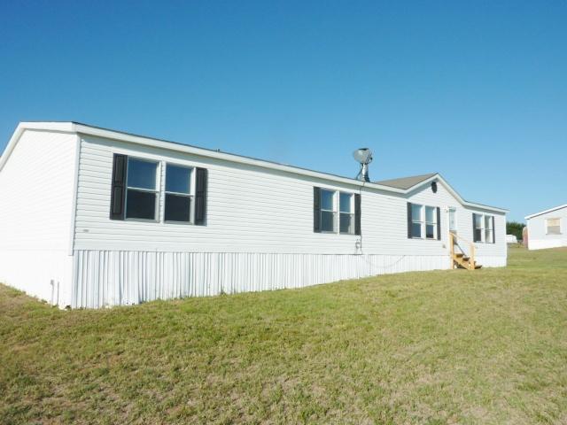 108 Salt Grass Cir, Poolville, TX 76487 