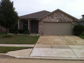 8105 Summer Stream Dr, Fort Worth, TX 76134 