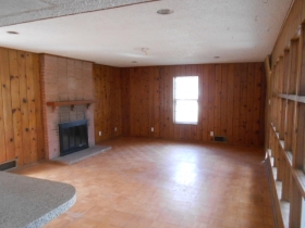 1050 Blackjack Rd, Valley View, TX 76272 