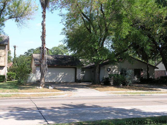 7526 Antoine Dr, Houston, TX 77088 