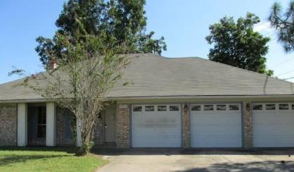 1102 N Amy Dr, Deer Park, TX 77536 