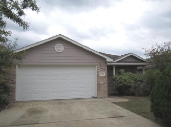 2322 Shady Tree Ln, Conroe, TX 77301 