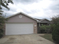 2322 Shady Tree Ln, Conroe, TX 77301 
