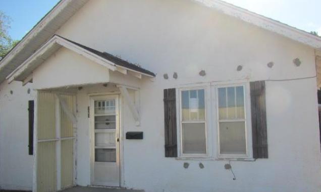 121 W 8th St, Muleshoe, TX 79347 